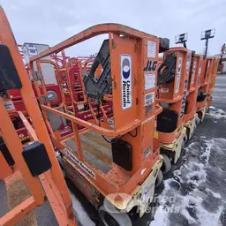 2016 JLG 1230ES Self-Propelled One-Person Lift