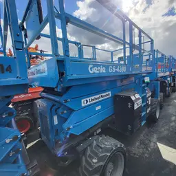 2017 Genie GS-4390 RT Rough Terrain Scissor Lift