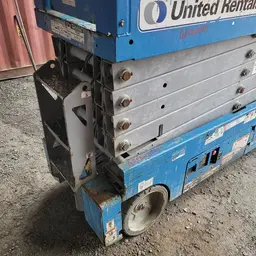 2017 Genie GS-3232 Scissor Lift