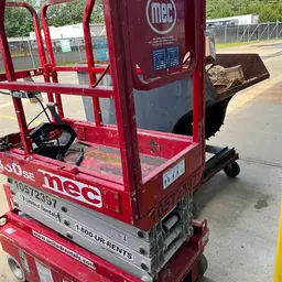 2017 MEC 1330SE Scissor Lift