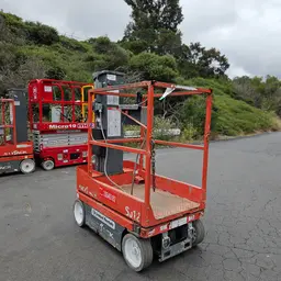 2016 Skyjack SJ12 Self-Propelled One-Person Lift