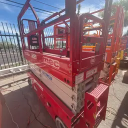 2019 MEC 2632SE Scissor Lift