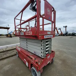 2017 MEC 4046SE Scissor Lift