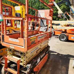 2017 JLG 1932R Scissor Lift