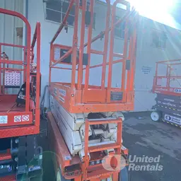 2019 Snorkel S3226E Scissor Lift