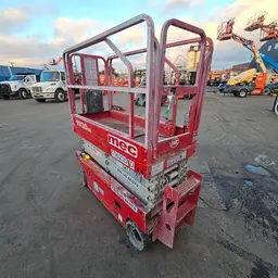 2017 MEC 1930SE Scissor Lift