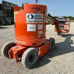 2014 JLG E300AJP Articulating Boom Lift