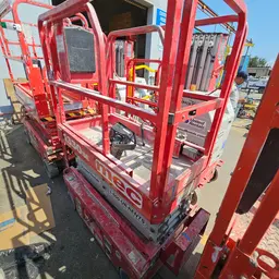 2017 MEC 1330SE Scissor Lift