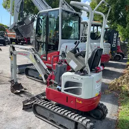 2020 Takeuchi TB210R Mini Excavator