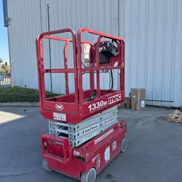 2019 MEC 1330SE Scissor Lift
