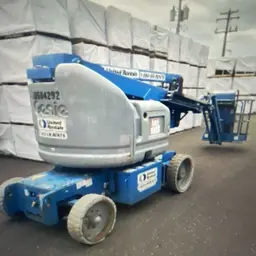 2016 Genie Z-40/23N RJ Articulating Boom Lift