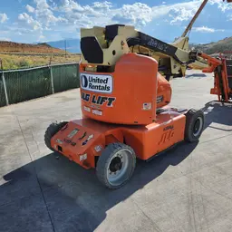 2014 JLG E400AJPN Articulating Boom Lift