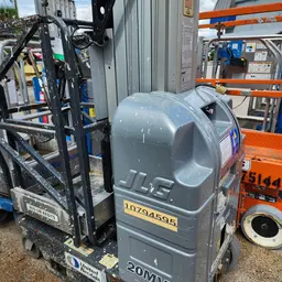 2018 JLG 20MVL Self-Propelled One-Person Lift