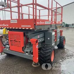 2018 Skyjack SJ8831RT Rough Terrain Scissor Lift