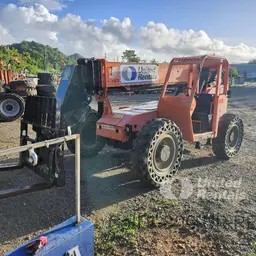 2016 SKYTRAK 6042 Forklift