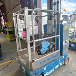 2018 Genie GR-20 Self-Propelled One-Person Lift