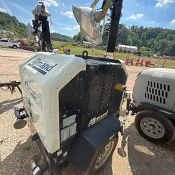 2018 Allmand NIGHT LIGHT V Portable Light Tower