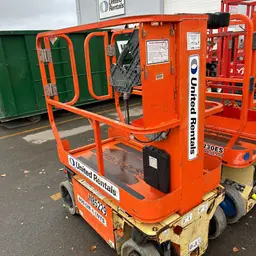 2014 JLG 1230ES Self-Propelled One-Person Lift