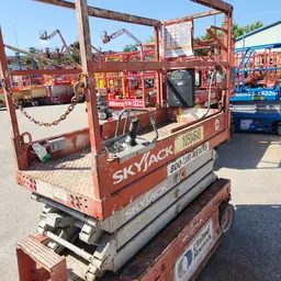 2016 Skyjack SJIII3219 Scissor Lift